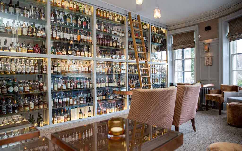 Fishing-Hotel-River-Spey-Whisky-Bar Fishing Hotel, Accommodation, Salmon Fishing, Speyside, River Spey