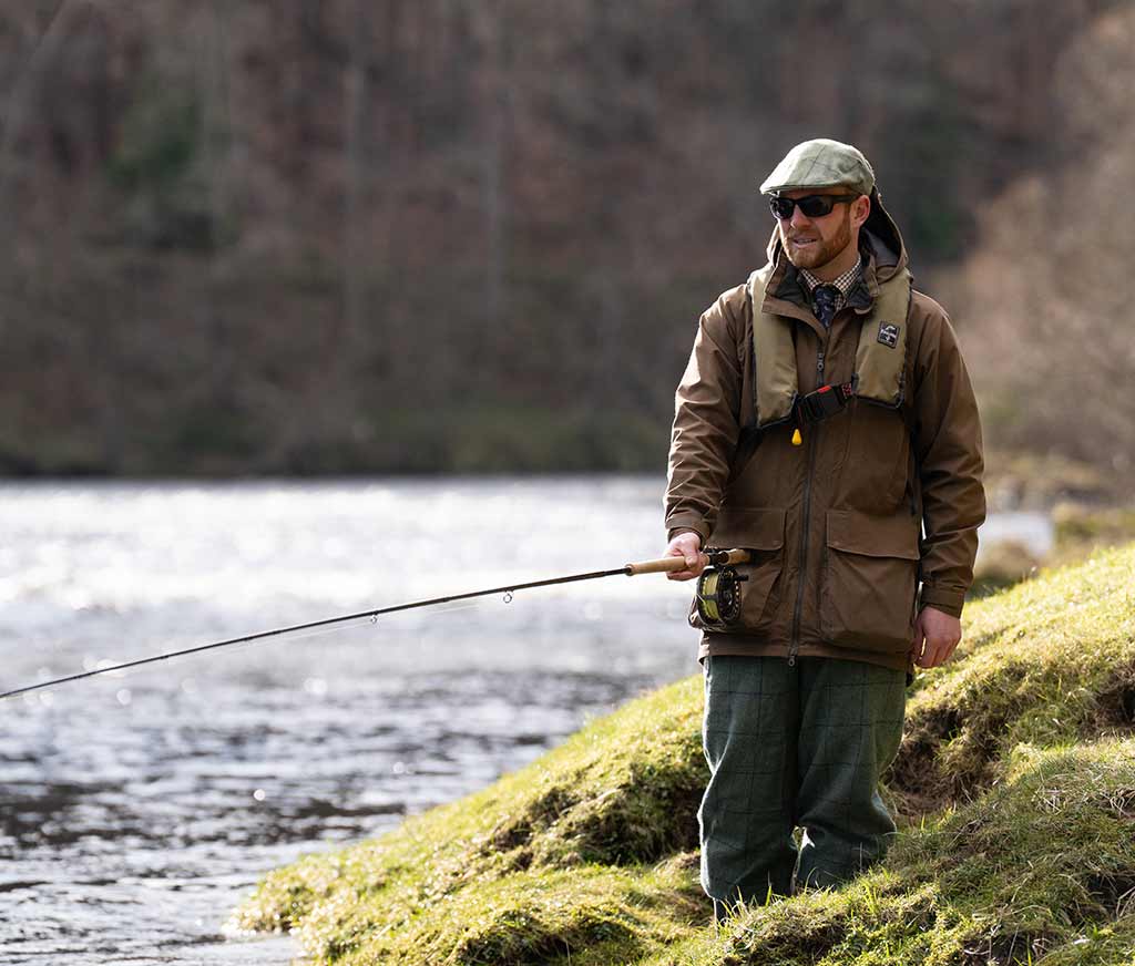 Salmon Fishing, Ghillie, River Spey